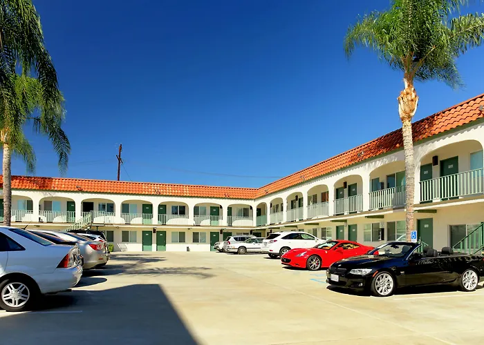 Dunes Inn - Sunset